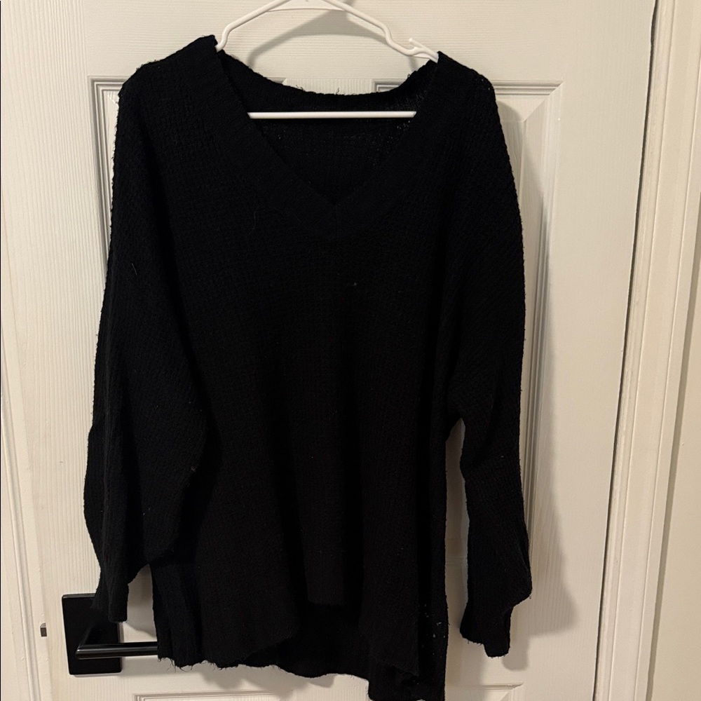 American Eagle Outfitters Black V-Neck Sweater